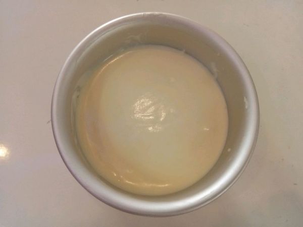 白巧克力慕斯蛋糕