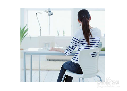 女生怎样防止长小肚子？