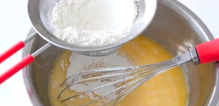 榴莲千层蛋糕制作步骤