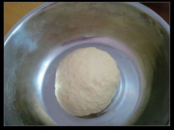 卡士达酱小面包