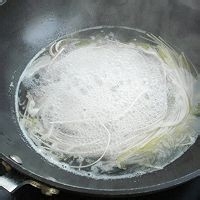 急速早餐——酸辣汤面
