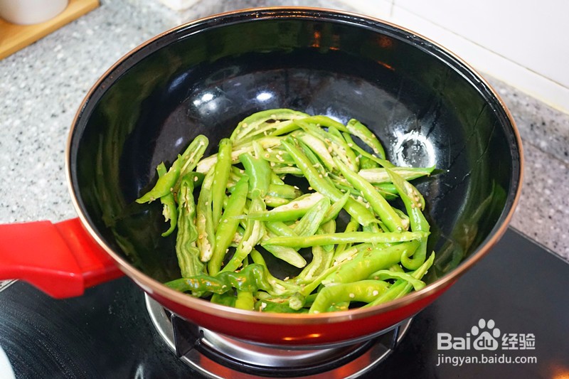 青椒豆豉炒腊肉的做法