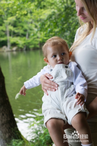 辣妈分享：宝宝皮肤过敏怎么办?