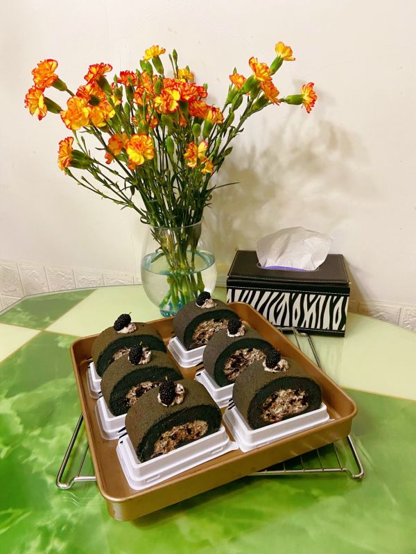 奥利奥桑葚蛋糕卷