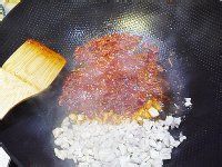 如何做鸡米捞豆腐