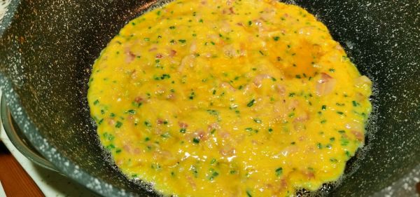 土豆培根鸡蛋饼