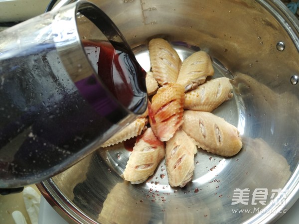 红酒鸡翅的做法