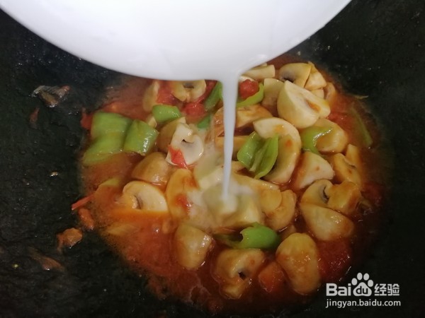 番茄口蘑炒辣椒