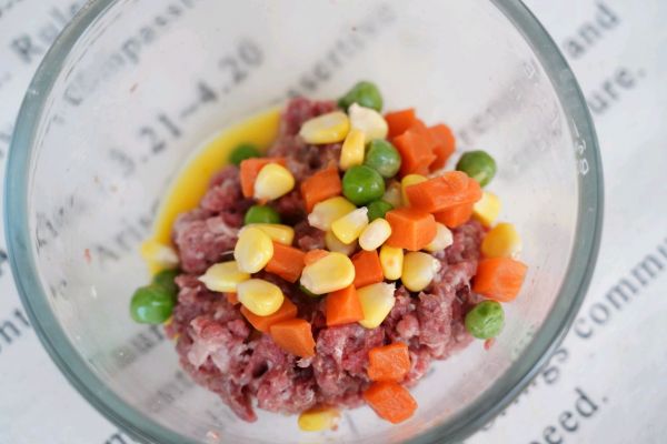 驴肉口蘑小汉堡