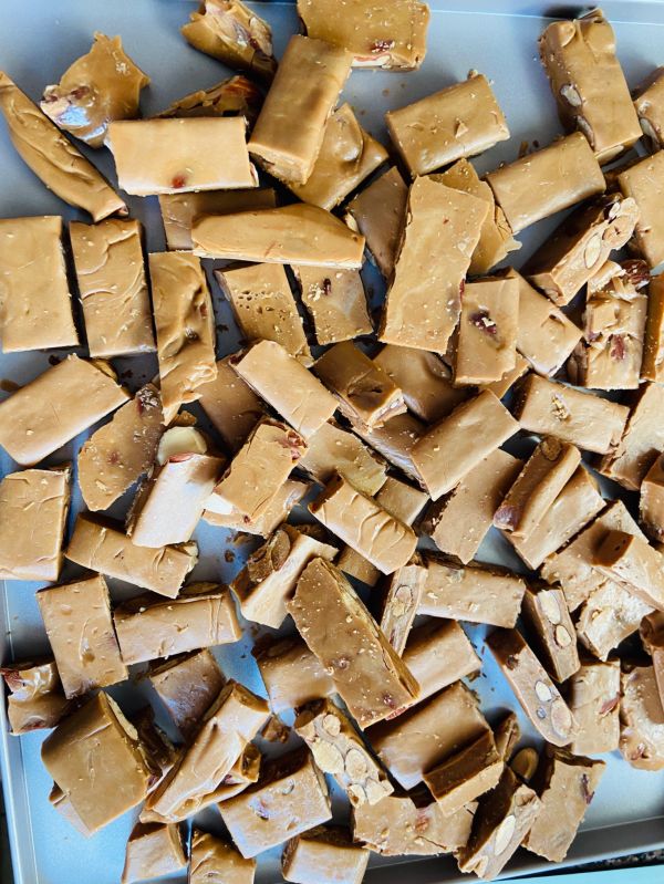 海盐焦糖太妃杏仁糖