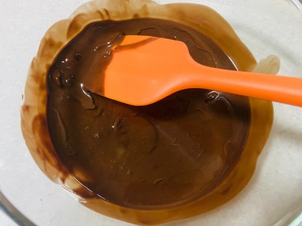 梦龙脆皮巧克力慕斯