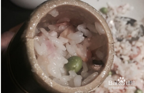 怎么做腊肠杂粮竹筒饭？