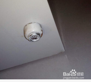 门吸的安装方法