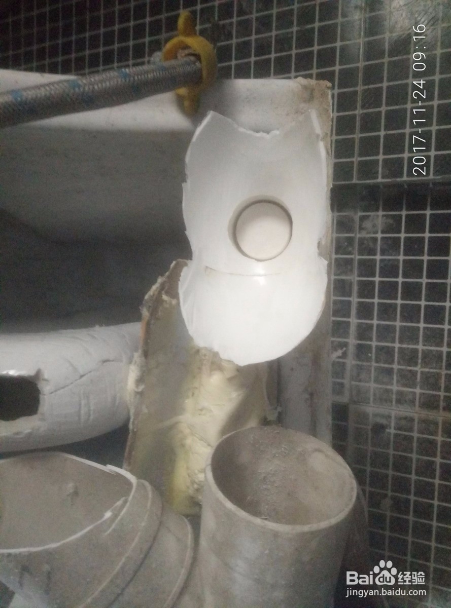 坐便器严重堵塞了，怎样才能轻易的疏通?