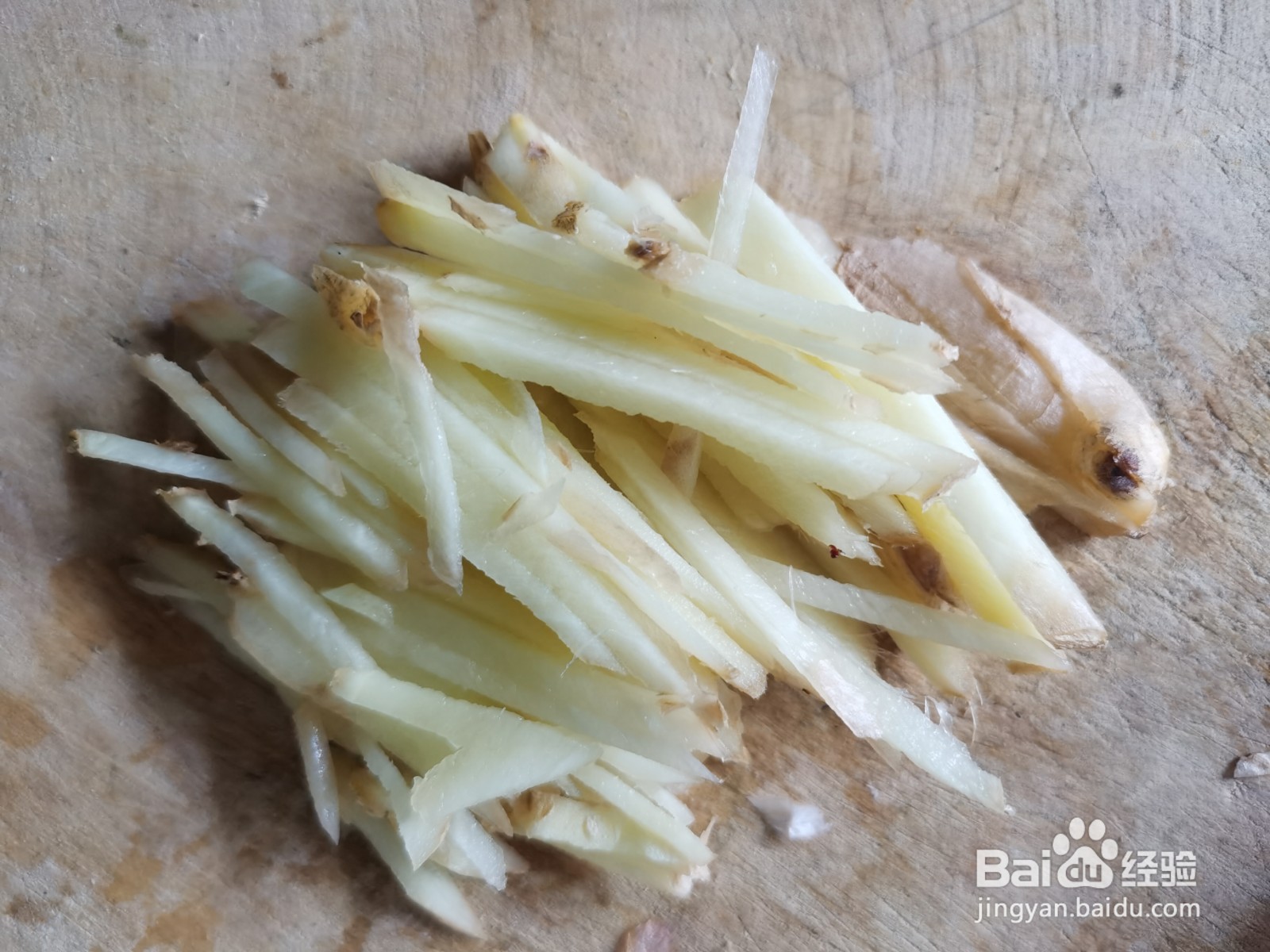 家常菜土豆炖五花肉