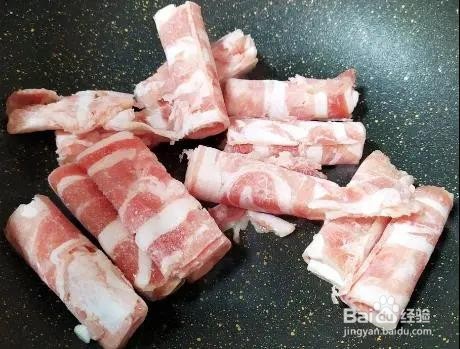 爆炒孜然羊肉的做法