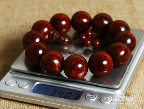 如何鉴别小叶紫檀吧