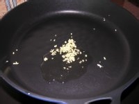 菠萝炒虾仁怎么做才好吃