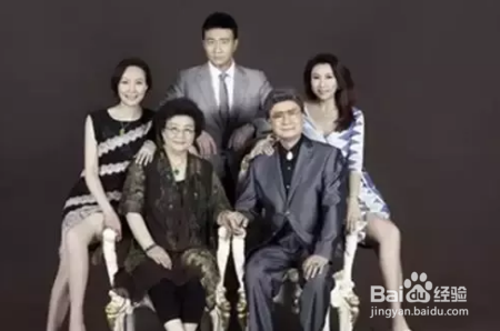 硬汉胡军一家人都爱翡翠，读懂这些你也会爱上它