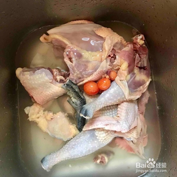 香菇炖鸡汤的做法