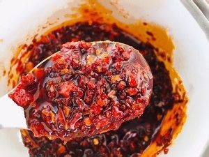 营养鸭血粉丝汤