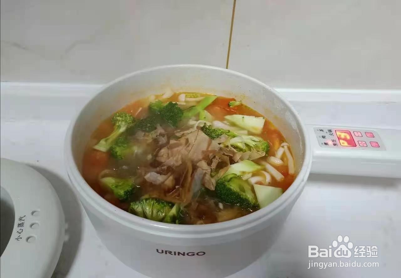 木鱼花菌菇粉丝煲的做法