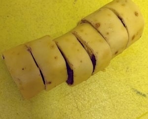 奶香紫薯蛋卷的做法