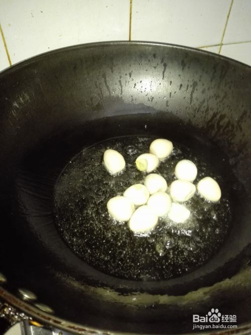 炸鹌鹑蛋的做法
