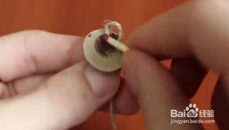 如何巧妙点燃火柴?