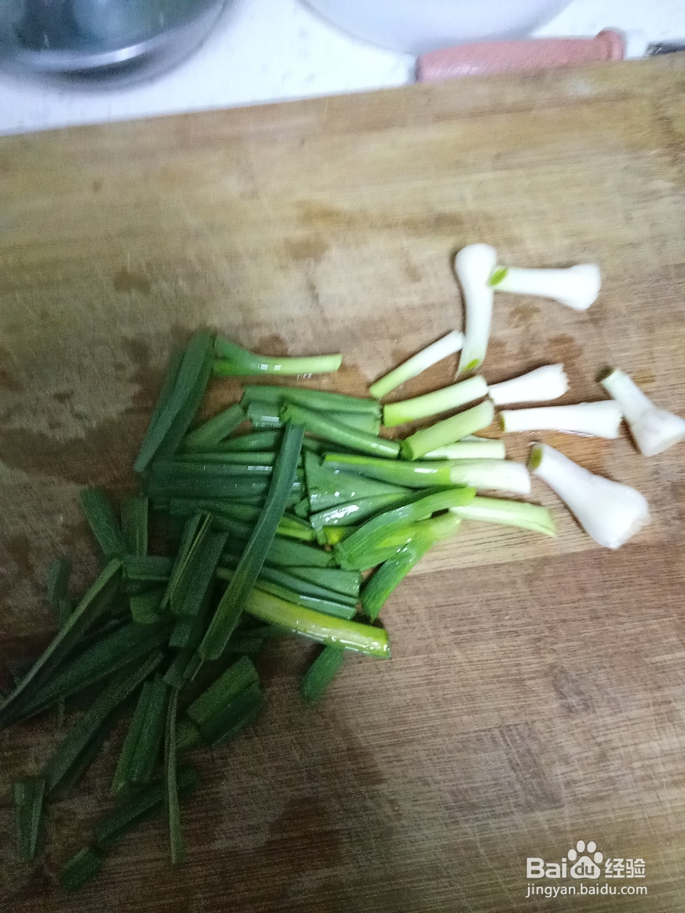 简单的砂锅牛肉萝卜锅