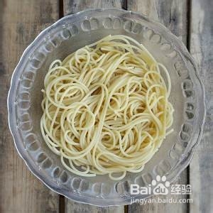 茄汁肉酱意面的做法