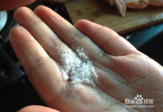 菠萝蜜汁水粘手上怎么洗