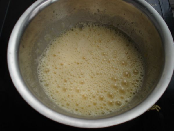 咖啡彩绘蛋糕卷