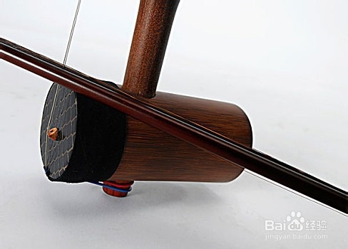 二胡坐姿持弓持琴方法技巧