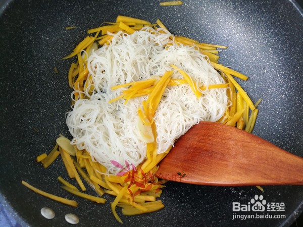 教你做南瓜牛肉炒米粉