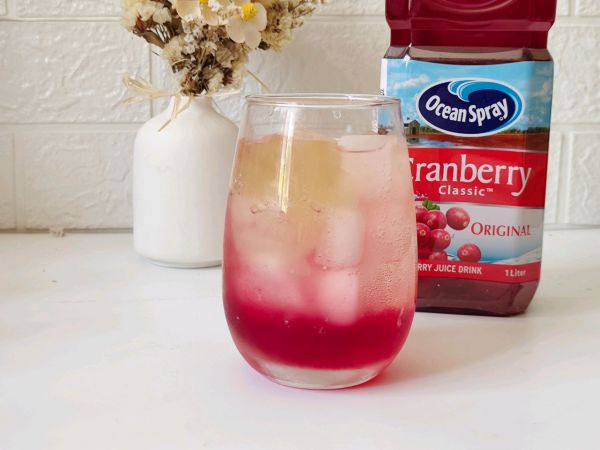 蔓越莓茶冻气泡饮料