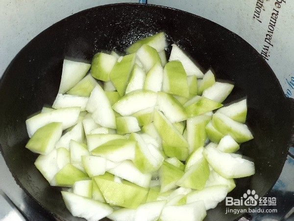 怎么做猪肉丸冬瓜粉丝汤