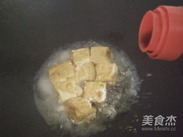 素油豆腐的做法