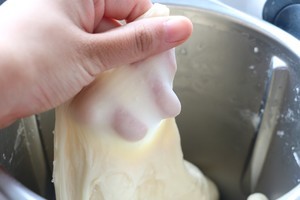 牛奶面包卷的做法