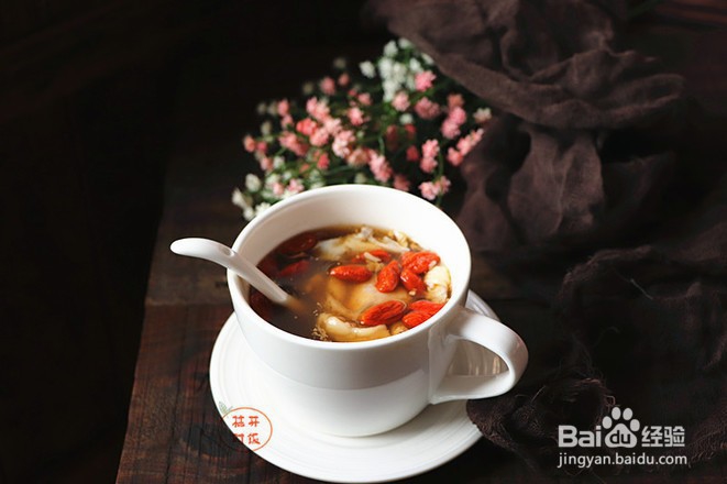 教你做红糖枸杞窝蛋