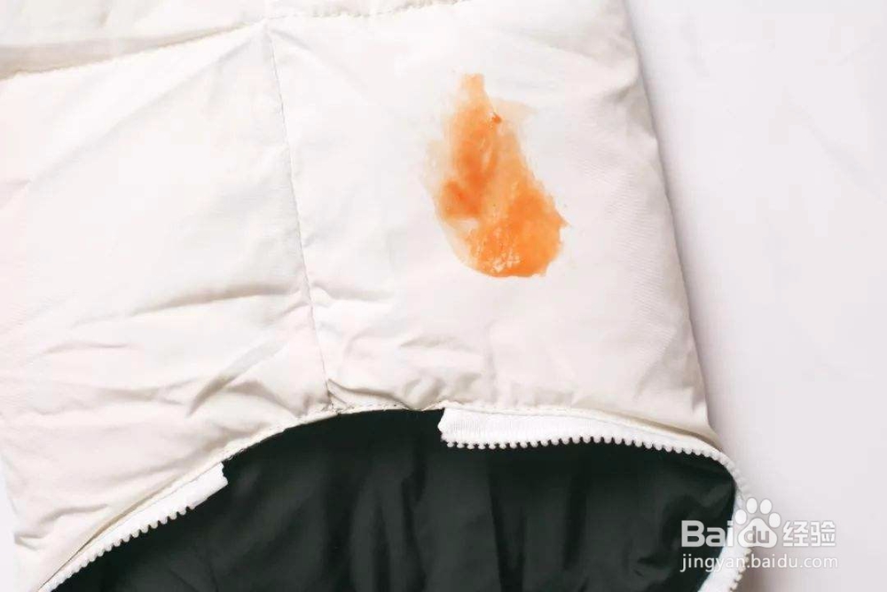 羽绒服怎么清洗
