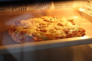 四川特-广式腊肠芦笋披萨怎么做