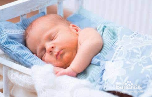 如何训练宝宝睡午觉?