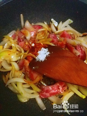 洋葱炒牛肉——既简单又美味