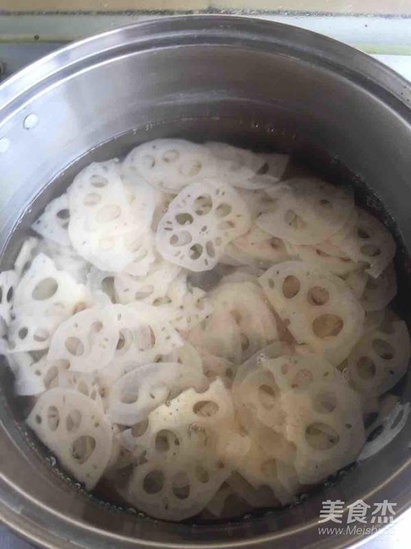 糖醋藕片的做法