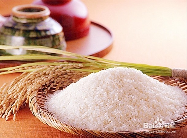 “皮蛋瘦肉粥”做法