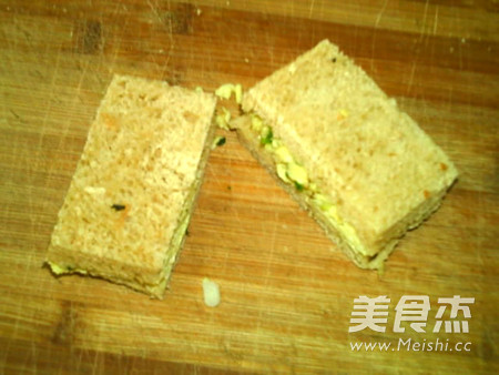 葱花鸡蛋全麦三明治