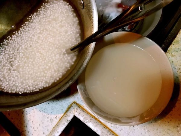 草莓椰奶西米露