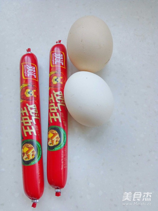 火腿肠爱心煎蛋