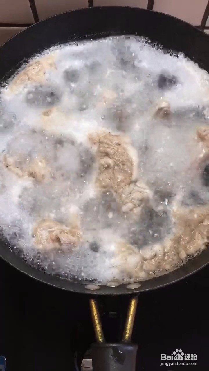 如何制作好喝的咸骨粥